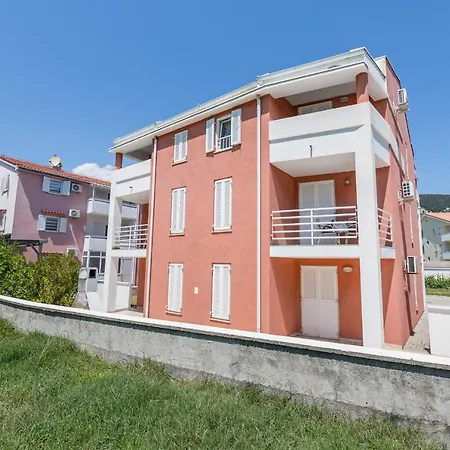 Apartments Melania & Antonia Baska  Exterior photo
