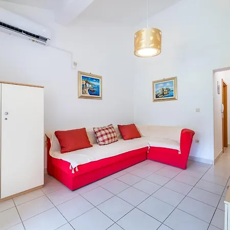Apartments Melania & Antonia Baska  Exterior photo